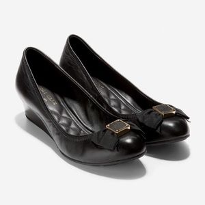 Cole Haan Tali Bow Wedge Sz 10 Black